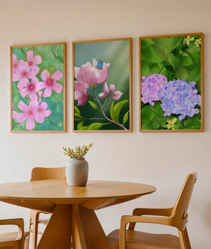 Ensemble de tableaux avec fleurs roses, papillon et hortensias