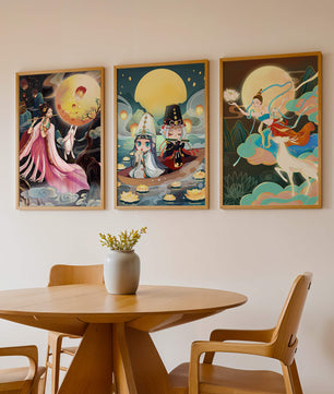 Peintures fantastiques avec lune pleine et personnages mythologiques