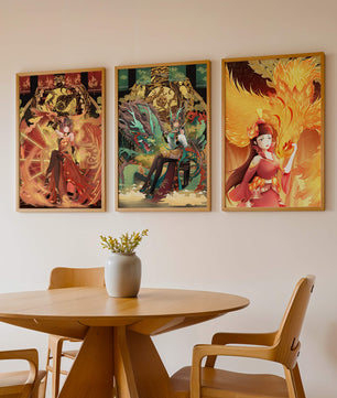 Triptyque d’art fantastique avec des figures mythiques dans des cadres dorés