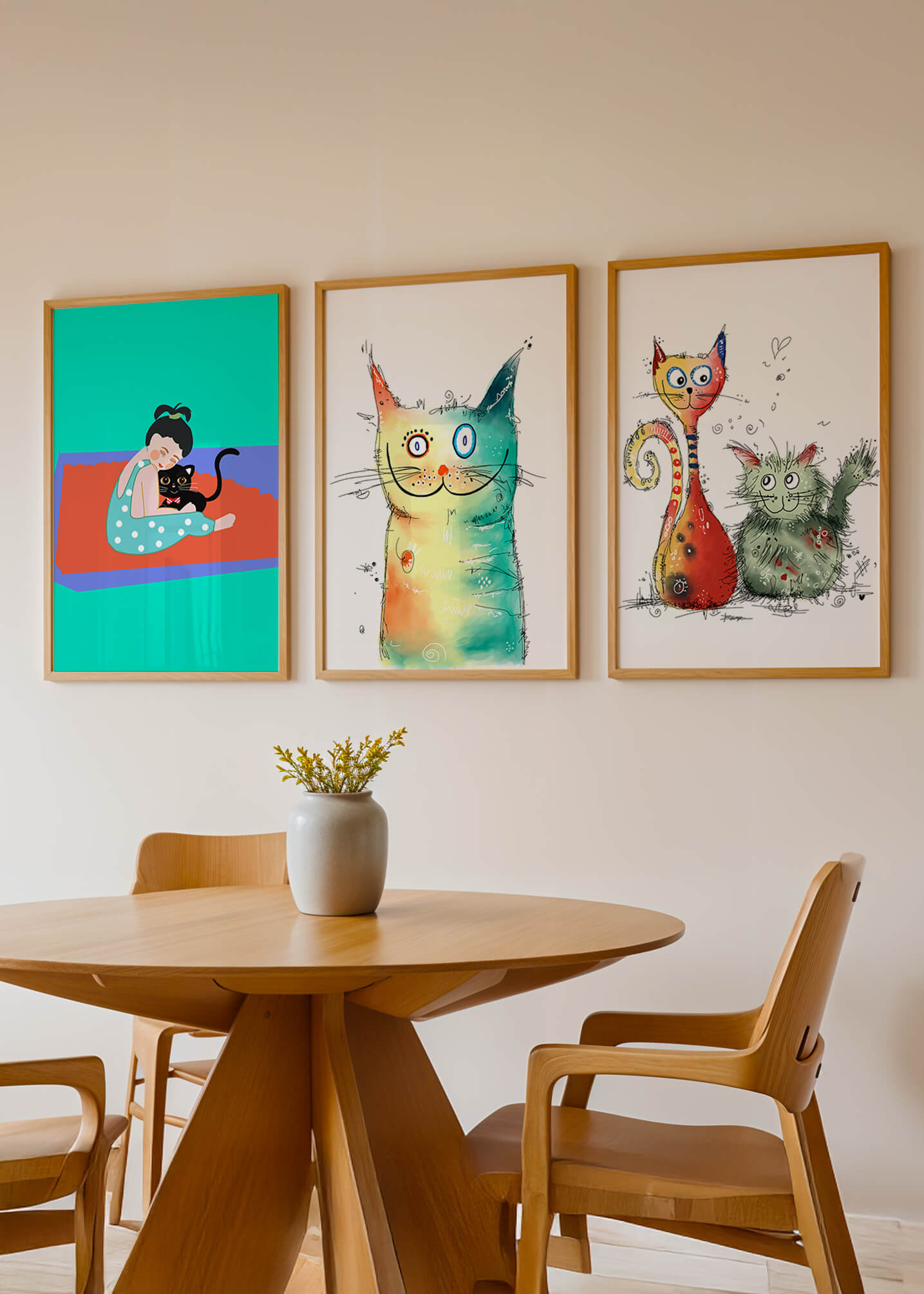 Ensemble d'illustrations colorées de chats avec cadre en bois clair