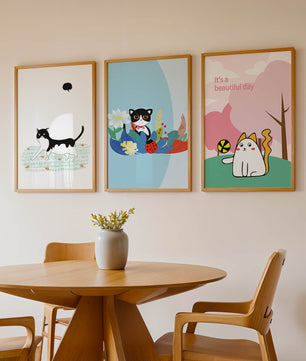 Pósters Coloridos con Gatos en Estilo Ilustrado para Decoración