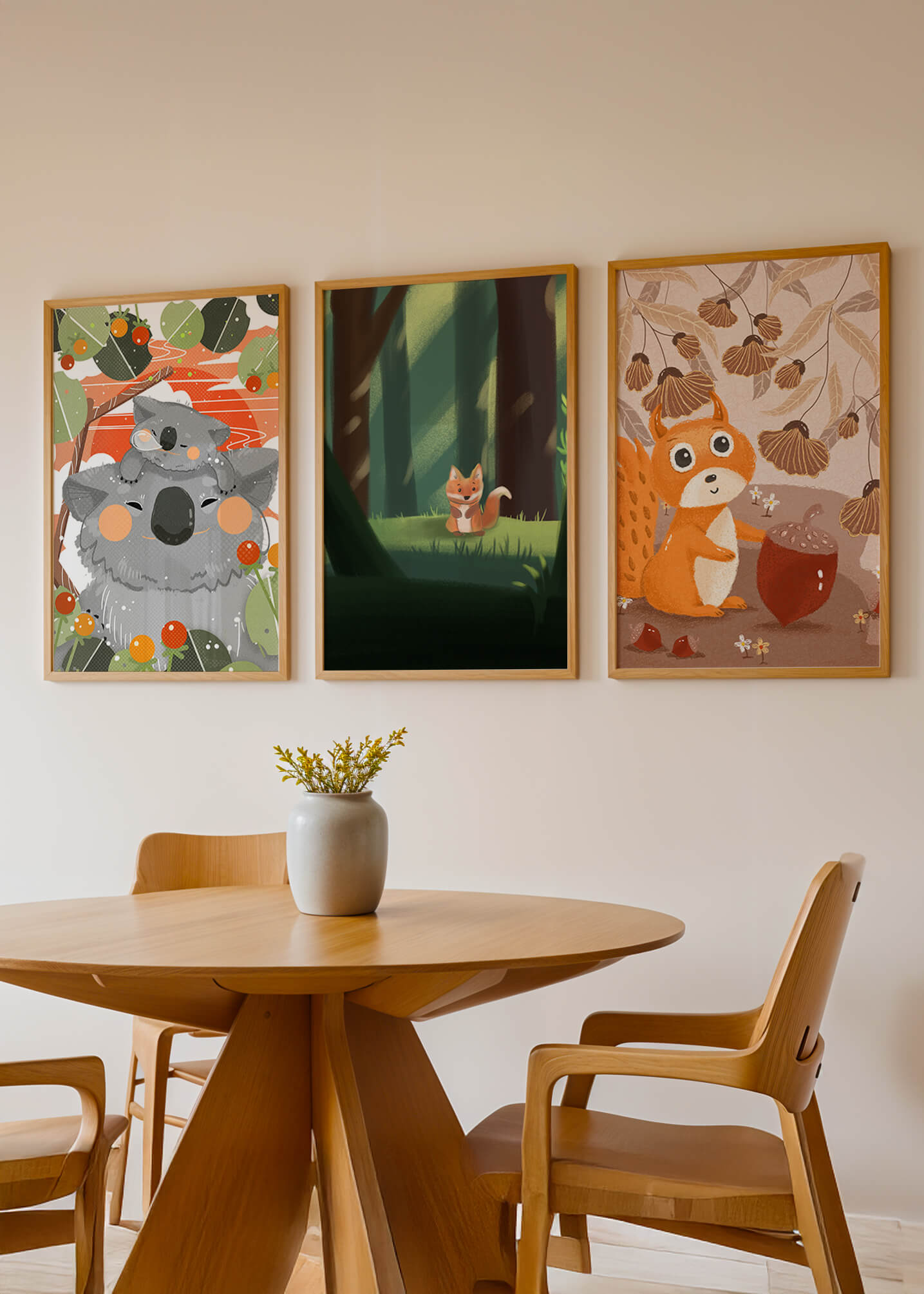 Tríptico de Animales del Bosque en Estilo Infantil