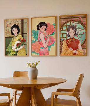 Ensemble de trois illustrations de femmes au style asiatique classique
