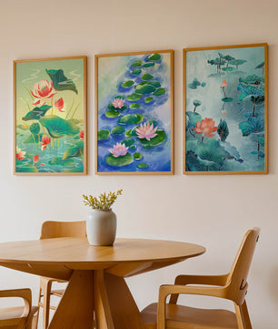 Triptyque d'aquarelles de fleurs de lotus au design moderne