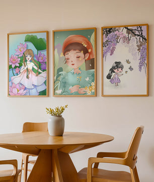 Ensemble d’illustrations artistiques avec des figures féminines sur un sol en bois