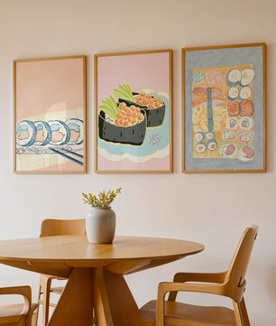 Ensemble de toiles avec illustrations de sushi sur fond pastel