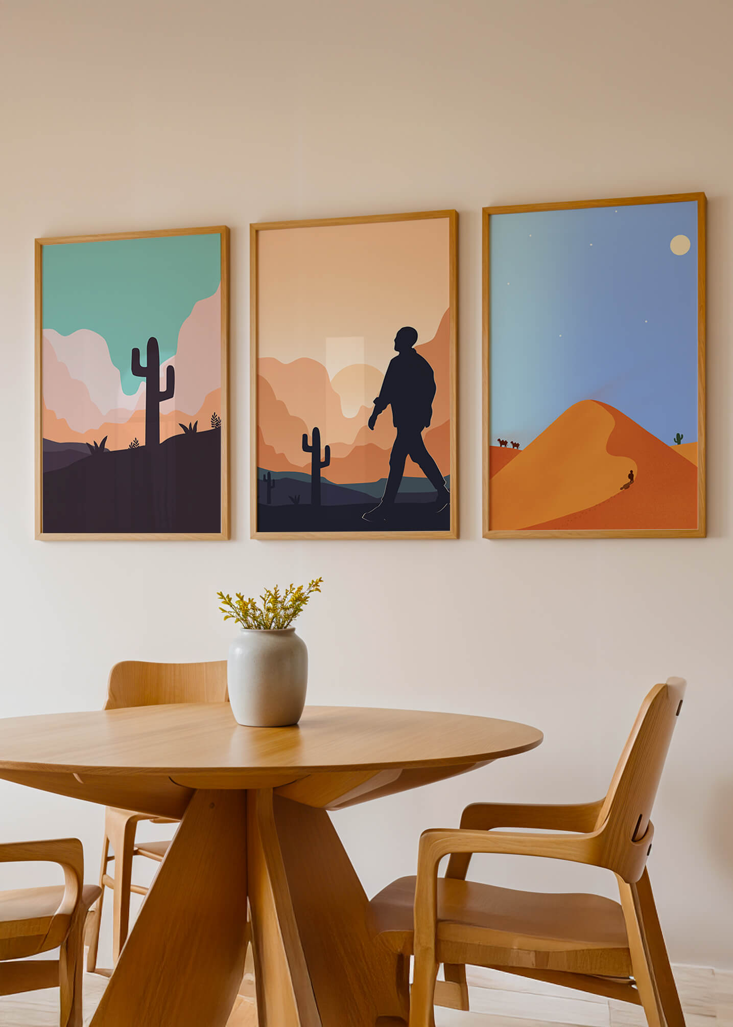 Ensemble d'impressions artistiques de paysages désertiques avec des silhouettes et des cactus