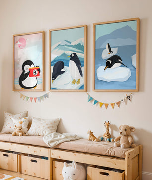 Affiche de pingouins sur plancher en bois