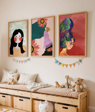 Ensemble de trois œuvres d’art modernes au style coloré