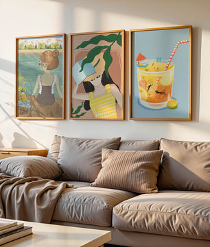 Conjunto De Tres Ilustraciones Modernas Con Temática De Playa En Marcos De Madera