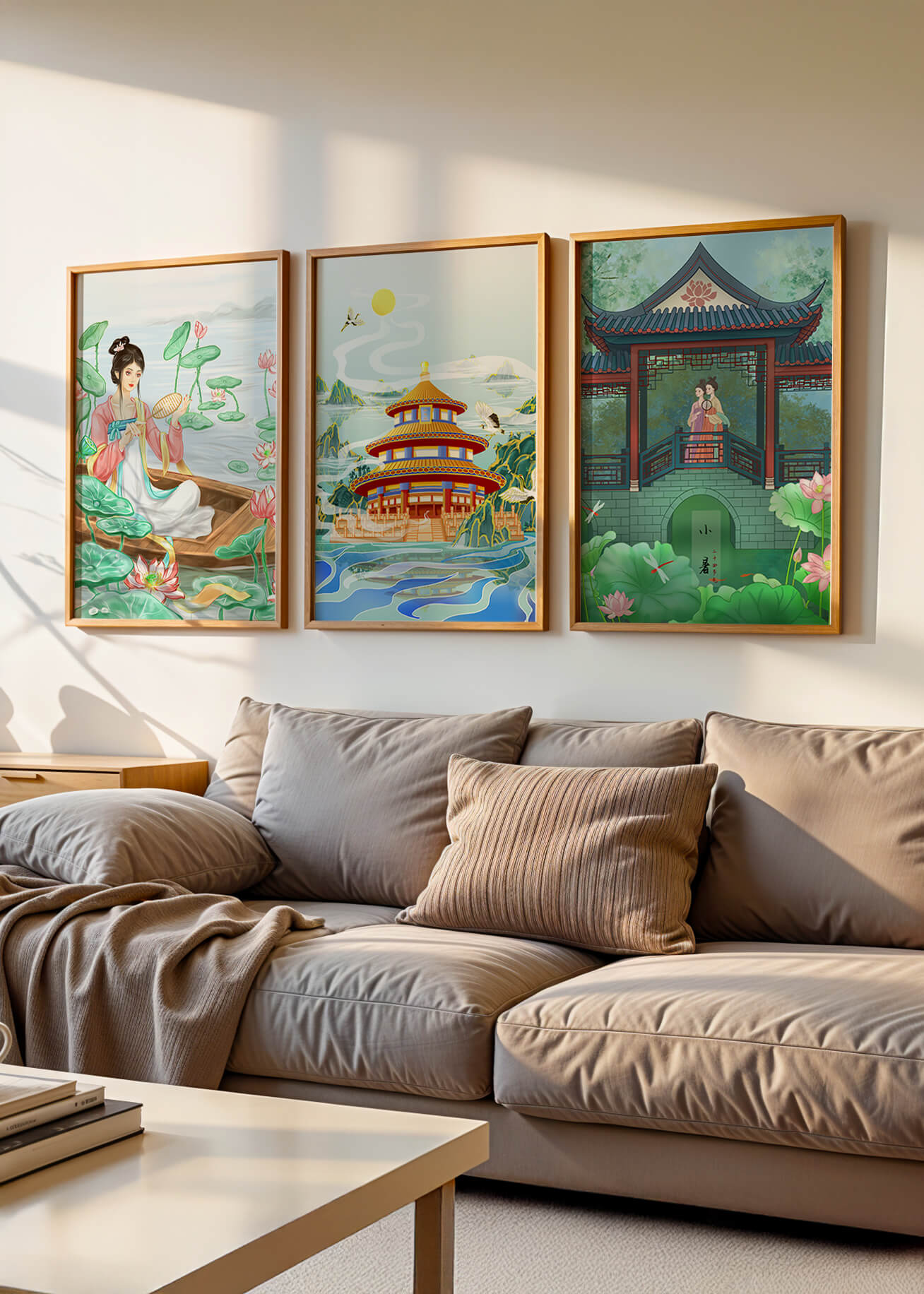 Triptyque d'illustrations orientales dans des intérieurs modernes