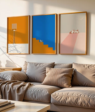 Ensemble de trois tableaux avec des figures géométriques et un chat