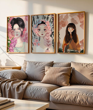 Illustrations artistiques de femmes avec des fleurs et inspiration botanique