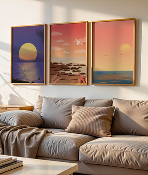 Ensemble de tableaux avec des paysages au coucher et au lever du soleil