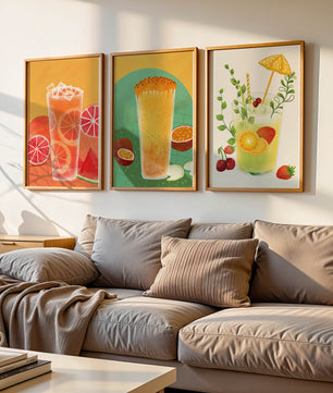 Set moderner tropischer Getränke-Kunstwerke im illustrativen Stil