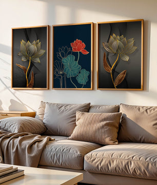 Impressions artistiques de fleurs de lotus sur fond sombre avec détails dorés